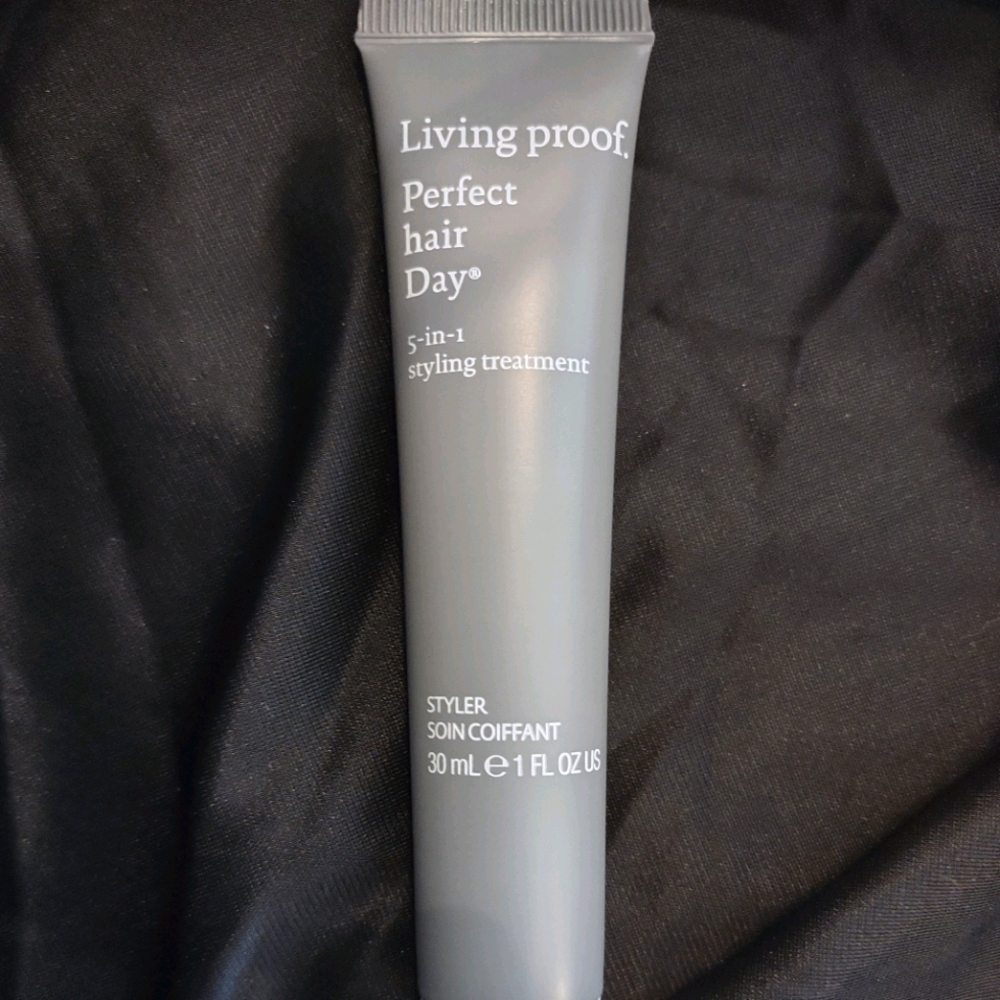 Living Proof-Perfect Hair Day 5-in-1 styler (New!)